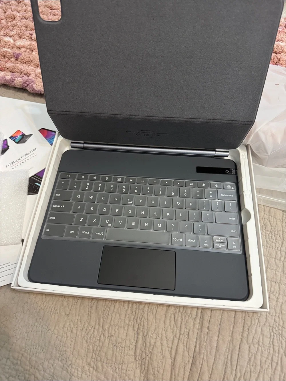 Case for Tablet with wireless Keyboard -